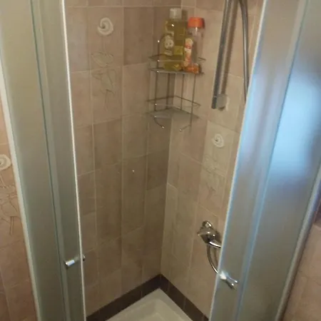 Jal Apartman *