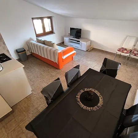 Apartman Jal *