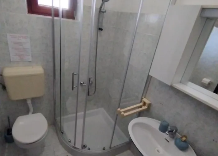 Jal דירה רוביני