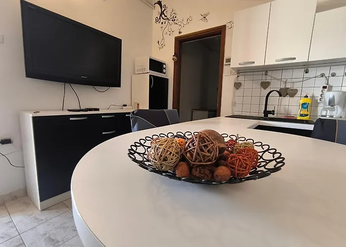 Jal דירה רוביני