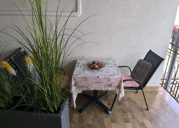 Jal דירה רוביני